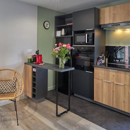 Centre Ville A Pied Appt Avec Sauna, Linge, Wifi, Stationnement Gratuit Vannes Exterior foto