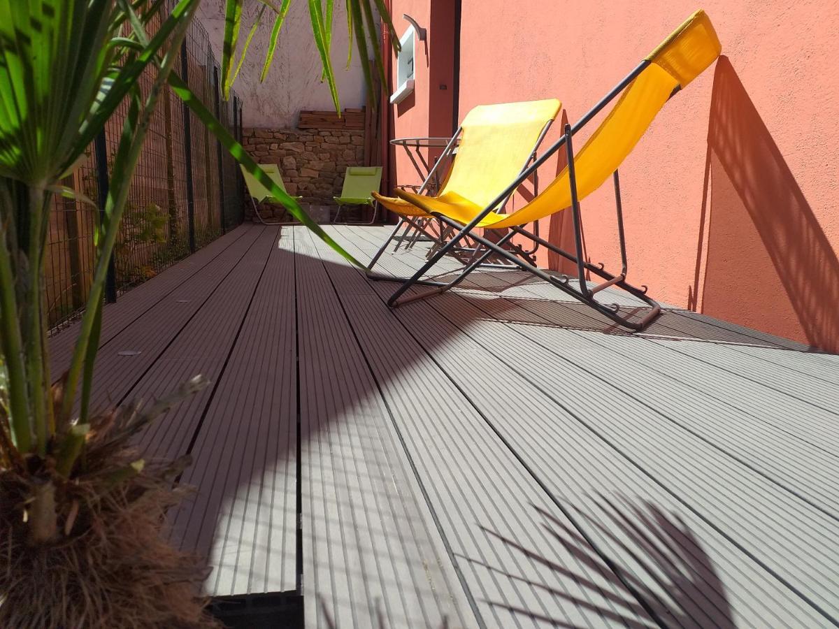 Centre Ville A Pied Appt Avec Sauna, Linge, Wifi, Stationnement Gratuit Vannes Exterior foto