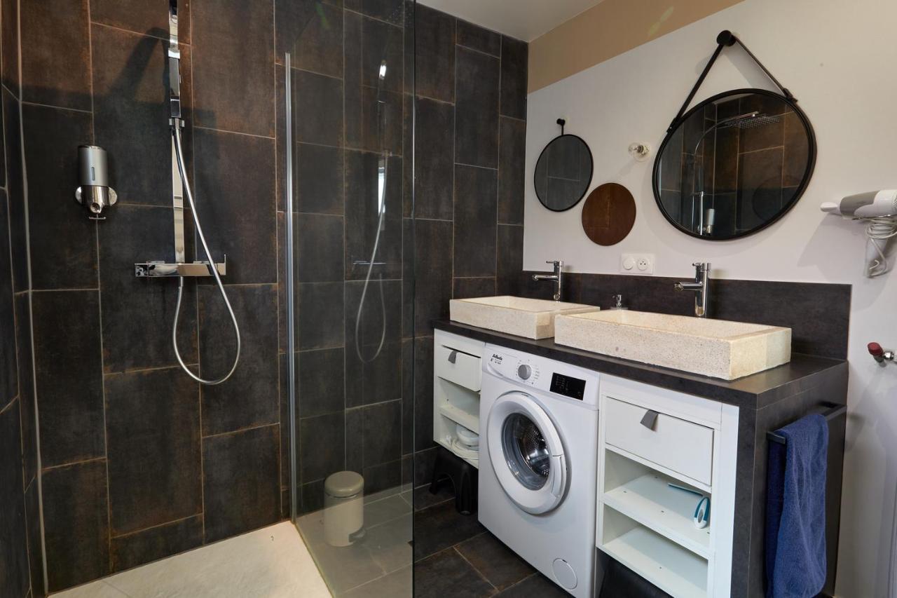 Centre Ville A Pied Appt Avec Sauna, Linge, Wifi, Stationnement Gratuit Vannes Exterior foto