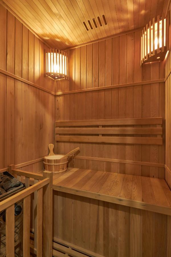 Centre Ville A Pied Appt Avec Sauna, Linge, Wifi, Stationnement Gratuit Vannes Exterior foto